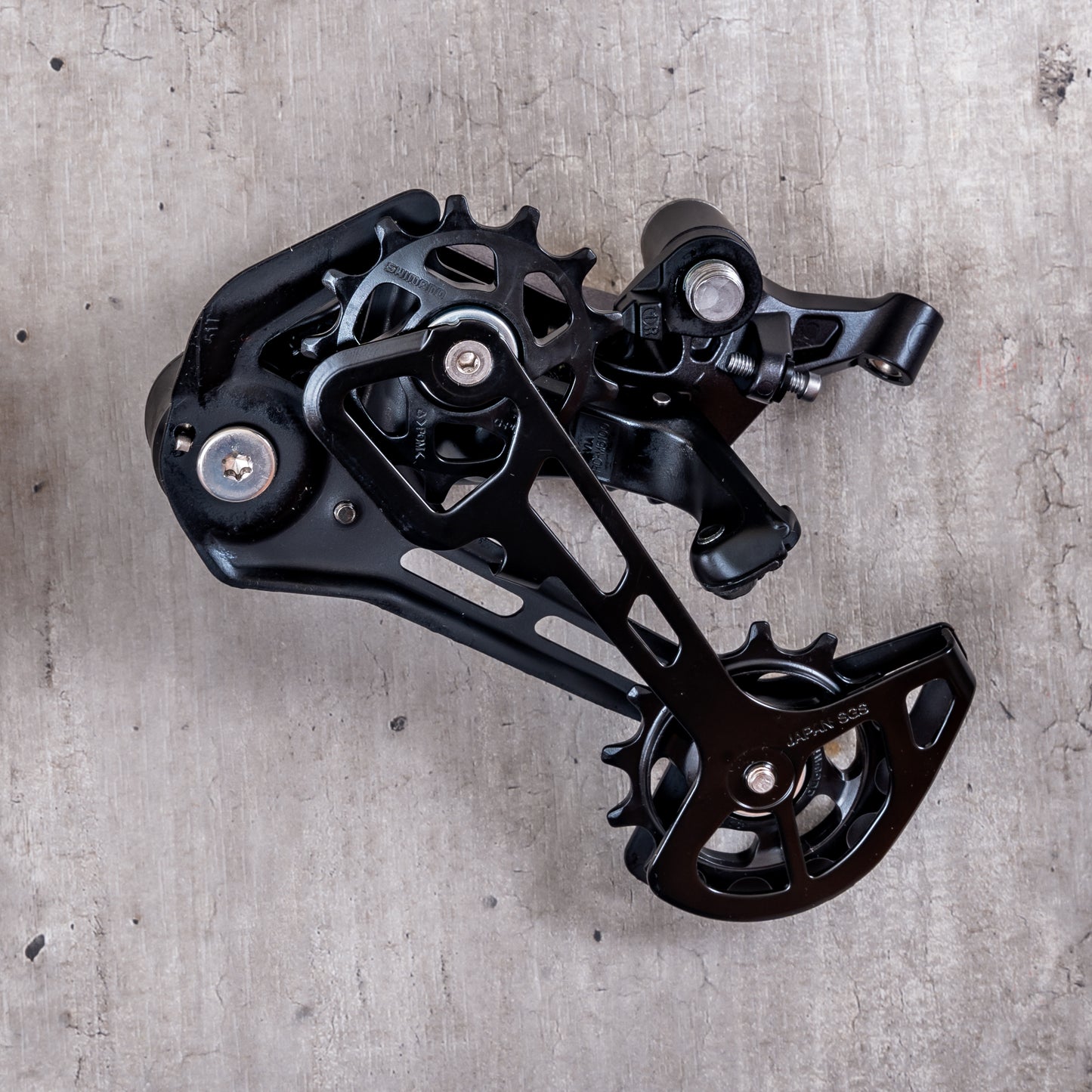 Desviador Trasero 12v - Shimano Deore RD-M6100-SGS (Con Bloqueo)