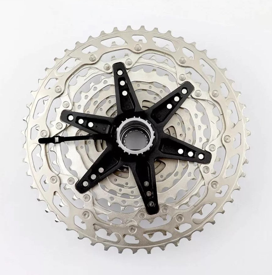 Transmisión 1x11 Shimano Deore (Shimano HG) + Bielas Deore