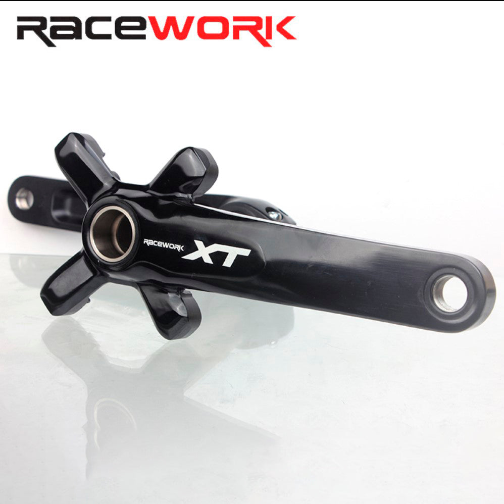 Bielas Racework XT + Corona 32T/34T/36T + Motor integrado